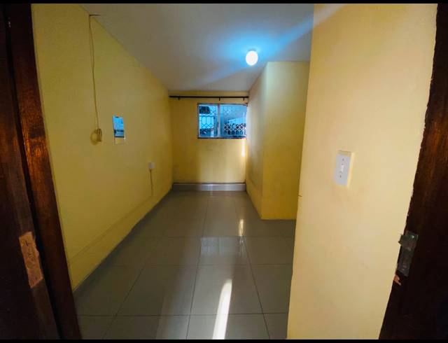 3 BEDROOM FLAT TO LET IN KENVILLE